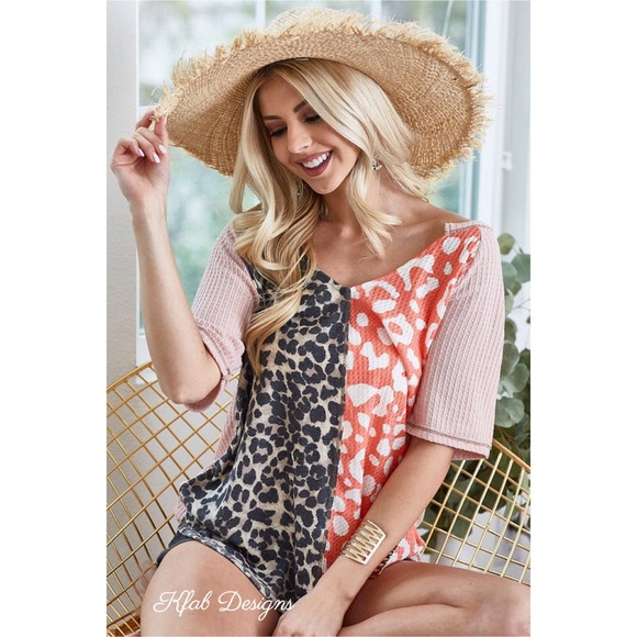 LAST 1! Knit Animal Print Block/Stitch Detail Top! - Picture 2 of 12